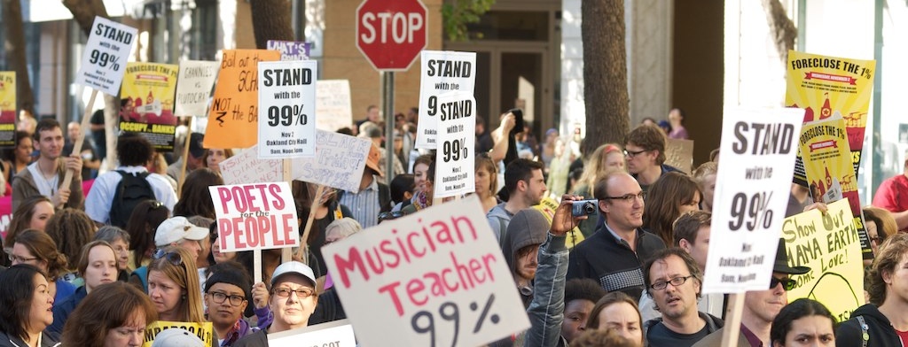 Top-Occupy_Oakland_99_Percent_signs-BrianSims copy.jpg